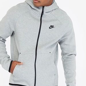 Nike Tech Fleece Sweater